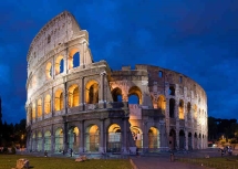 800px-Colosseum_in_Rome,_Italy_-_April_2007